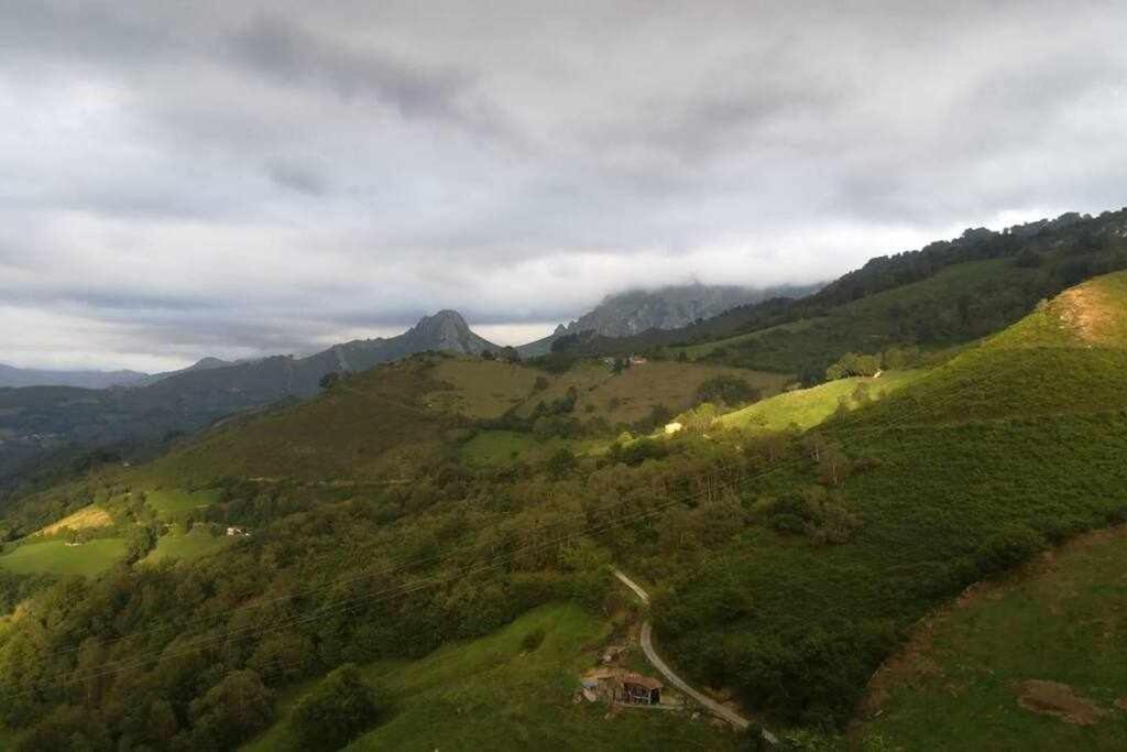 Encanto Asturiano Aller Bagian luar foto